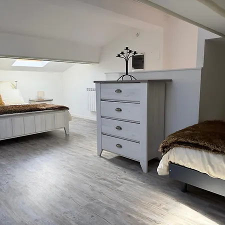 Duplex Vue Mer, Centre